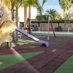Atila En A 250 M De La Playa Con Terraza, Piscina Y Jacuzzi By Family Homes