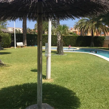 Atila En A 250 M De La Playa Con Terraza, Piscina Y Jacuzzi By Family Homes *