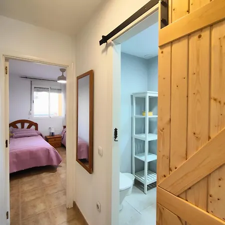 Atila En A 250 M De La Playa Con Terraza, Piscina Y Jacuzzi By Family Homes Apartamento