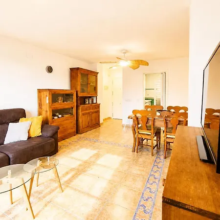 Atila En A 250 M De La Playa Con Terraza, Piscina Y Jacuzzi By Family Homes