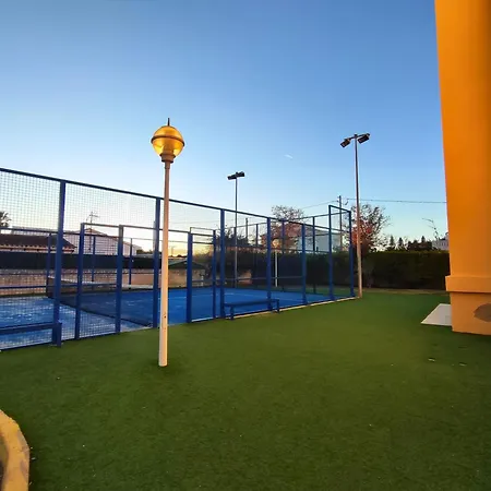 Atila En A 250 M De La Playa Con Terraza, Piscina Y Jacuzzi By Family Homes