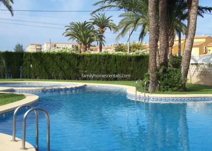 Atila En A 250 M De La Playa Con Terraza, Piscina Y Jacuzzi By Family Homes Dénia
