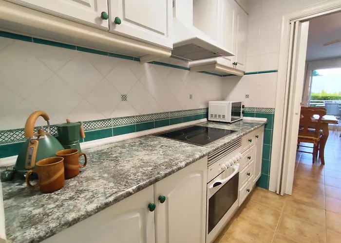 Atila En A 250 M De La Playa Con Terraza, Piscina Y Jacuzzi By Family Homes Apartamento