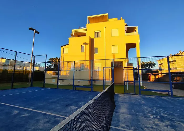 Atila En A 250 M De La Playa Con Terraza, Piscina Y Jacuzzi By Family Homes Apartamento Dénia