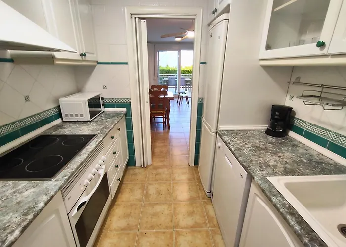 Atila En A 250 M De La Playa Con Terraza, Piscina Y Jacuzzi By Family Homes Apartamento Dénia