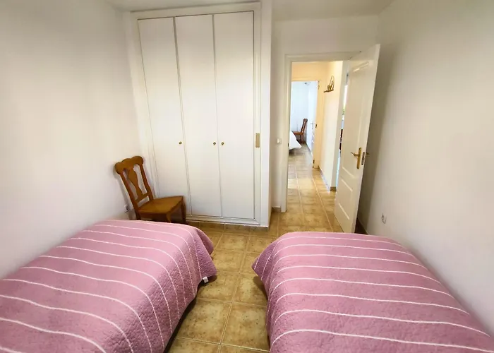 Atila En A 250 M De La Playa Con Terraza, Piscina Y Jacuzzi By Family Homes * Dénia